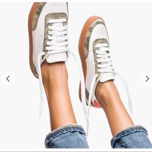 HUSHPUPPIES sneakers